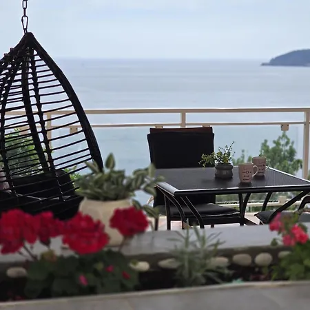 Indy's דוברובניק