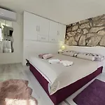 Apartamento Indy's *
